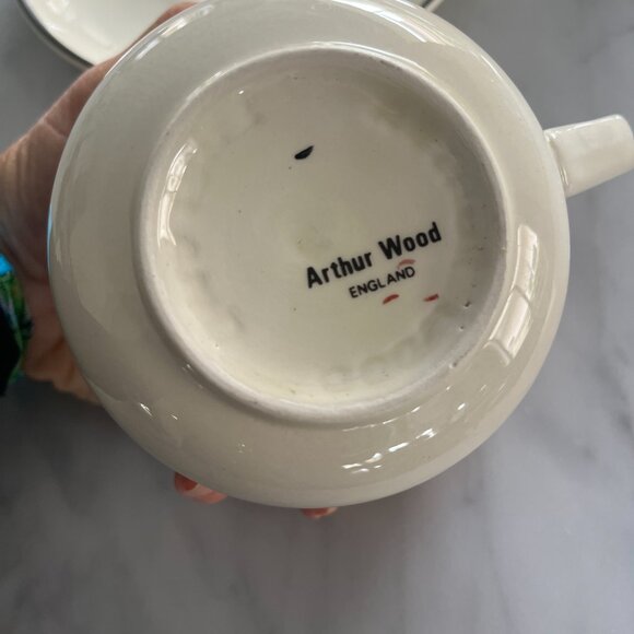 Set of 2 Vintage Arthur Wood Roman Numerals Clock Face Coffee Cups & Saucers - Picture 3 of 8